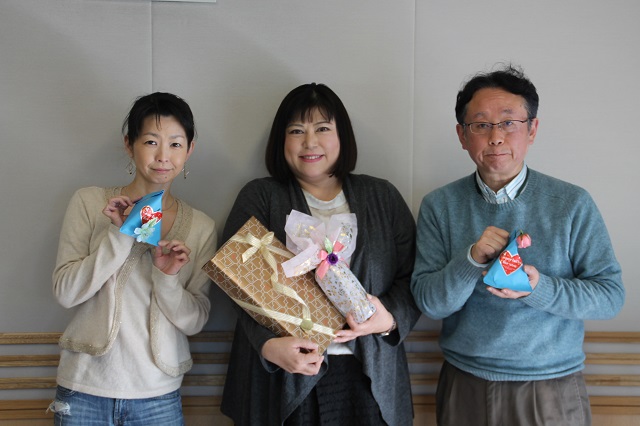 ラッピングのお仕事でラジオ出演