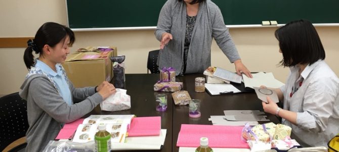 読売カルチャー北千住　ラッピング講座