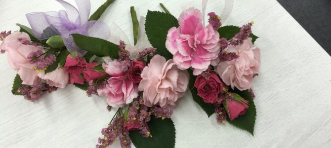 ラッピング協会のフラワーラッピング応用クラスの講習をしてきました。