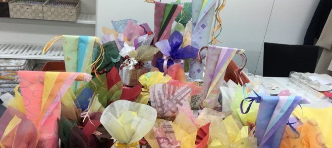 ラッピング協会のデコレーションラッピングクラス2級の講習をしてきました。