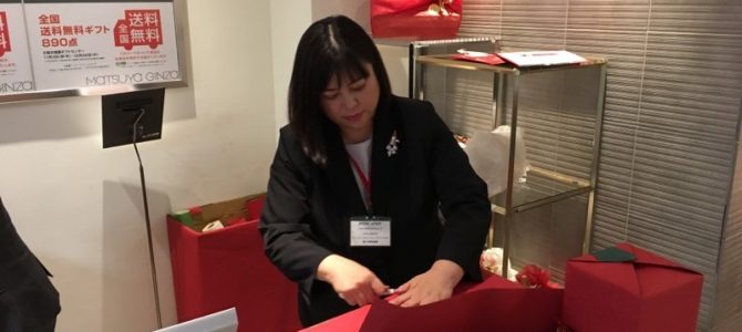 2016年クリスマスラッピング 銀座百貨店様にて 2016年クリスマスラッピング 銀座百貨店様にて