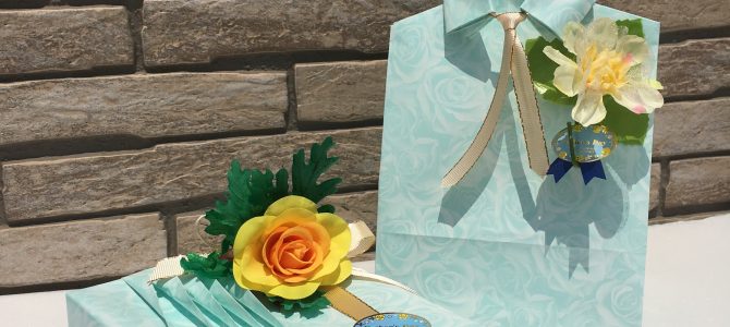 玄関リース&Father’s Day wrapping を考える。 玄関リース&Father’s Day wrapping を考える。