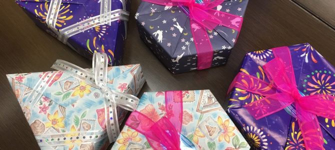 よみうりカルチャー北千住　初級の ボトルラッピング ＆ 上級の 小箱ラッピング！