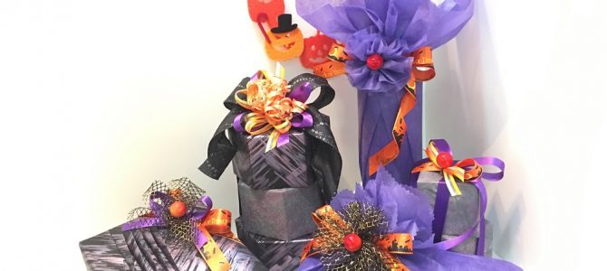 ハロウィンラッピング 作品を明日持っていきます。 ハロウィンラッピング 作品を明日持っていきます。