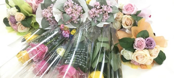 ラッピング協会東京本部にてフラワーラッピング指導者養成クラスを担当してまいりました。