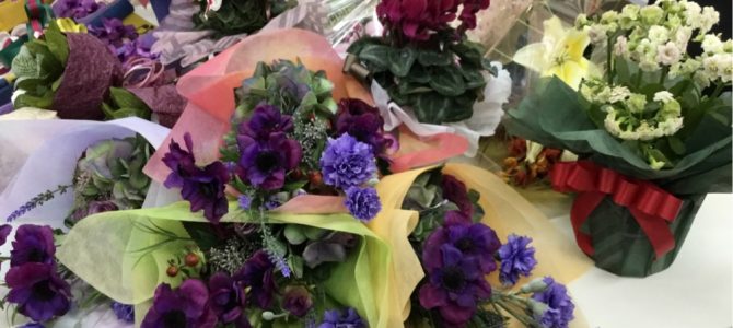 ラッピング協会本部にてフラワー講習を行ってまいりました