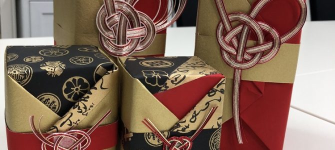 ラッピング協会東京本部にてモダン和風ラッピング応用クラス担当