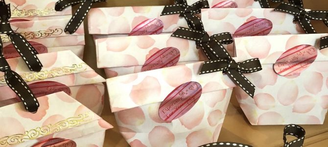 ラッピングの予習と仕込みを・・・・・・・! ラッピングの予習と仕込みを・・・・・・・!