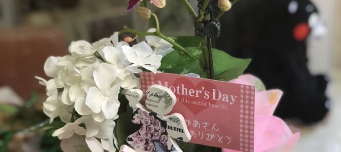 ラッピング協会本部にてビジネスラッピング講習を担当してまいりました。