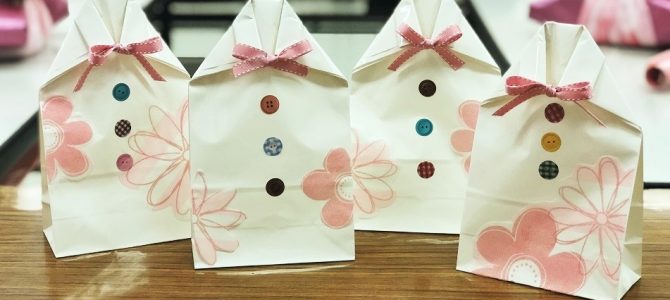 産経学園 新百合ヶ丘校ラッピング教室を行ってまいりました。今期最後! 産経学園 新百合ヶ丘校ラッピング教室を行ってまいりました。今期最後!