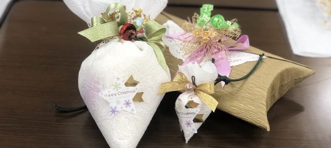 よみうりカルチャー北千住にてラッピング講習&プレゼントラッピングの試験を行ってまいりました。 よみうりカルチャー北千住にてラッピング講習&プレゼントラッピングの試験を行ってまいりました。