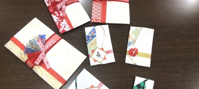 今年最後のよみうりカルチャー北千住にてラッピング講習を行ってまいりました。 今年最後のよみうりカルチャー北千住にてラッピング講習を行ってまいりました。