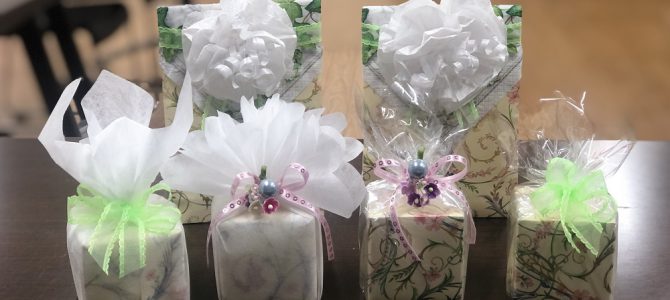 よみうりカルチャー北千住にてラッピングクラスでレッスンを行いました。