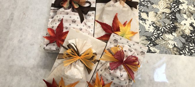 埼玉ラッピング自宅教室にて、ギフトラッピング応用クラスの再受講のレッスンを致しました。