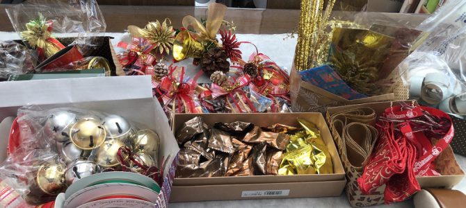 埼玉ラッピング自宅教室にてクリスマスリースの作成を始めました。