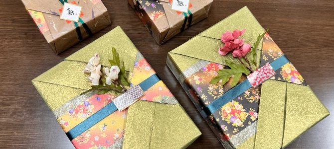 よみうりカルチャー北千住にて楽しいラッピングクラスを行いました。 よみうりカルチャー北千住にて楽しいラッピングクラスを行いました。