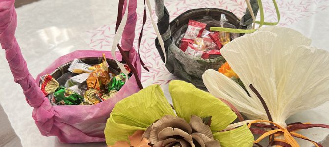 埼玉ラッピング自宅教室にて、フラワーラッピング応用クラスの２回目を行いました。